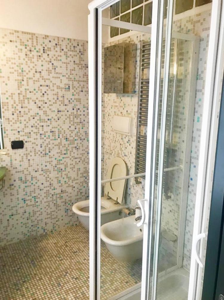 Residence "Delfino" Con Piscina E Campo Da Tennis Rapallo Bagian luar foto